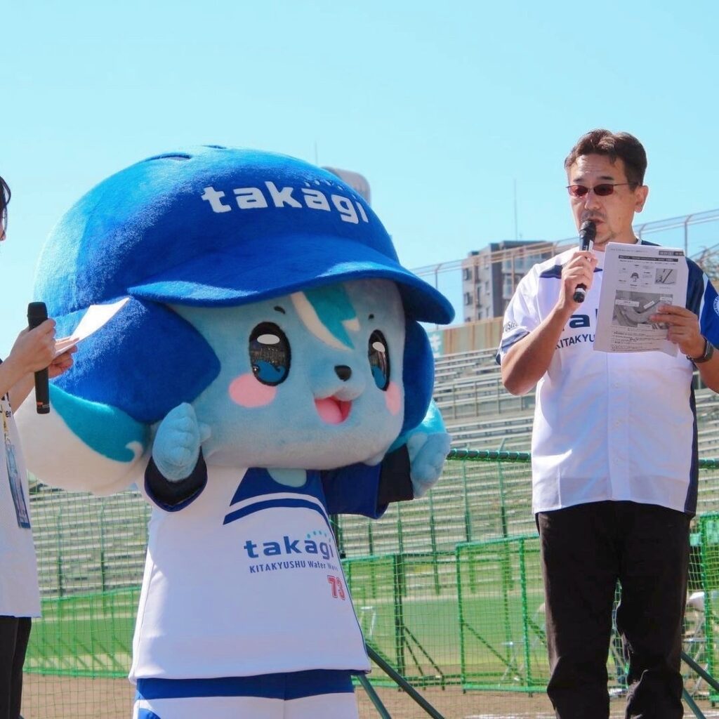 球団マスコット　なみるん　きぐるみ　タカギ北九州ウォーターウェーブ